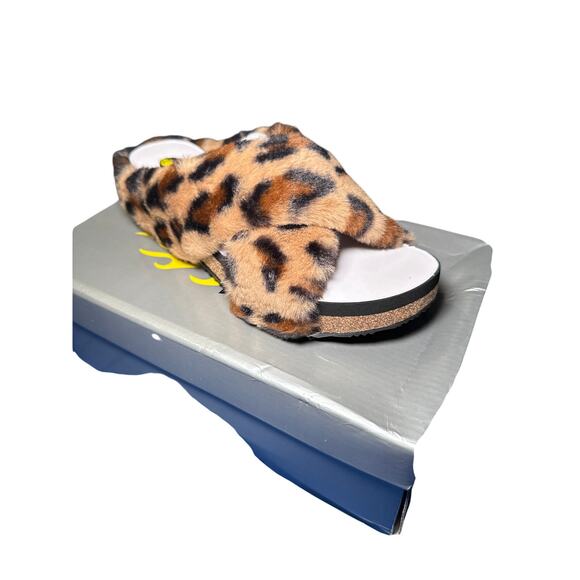 NWT Volatile natural leopard print fuzzy sandal festival casual going out - Picture 1 of 5